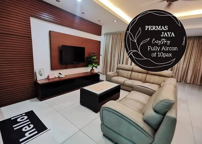 Permas 14Min To Midvalley 10Pax Wifi Tv Box 4Broom