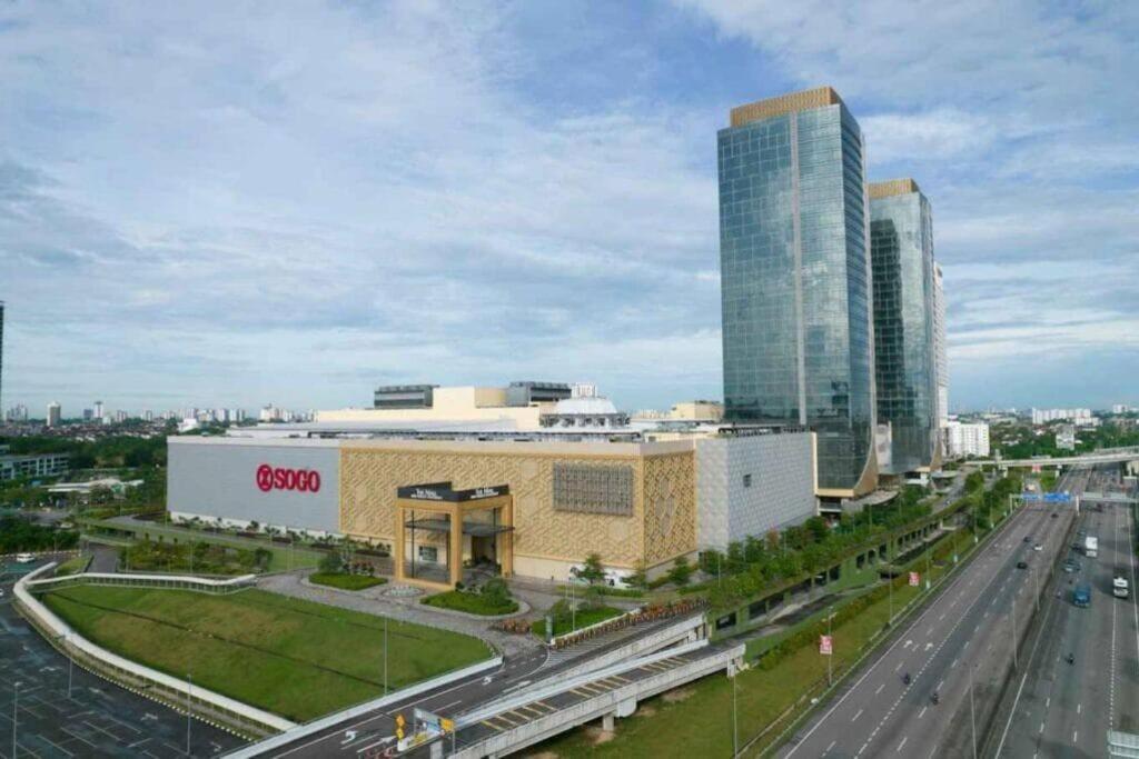 Apartemen Permas 14min To Midvalley 10pax Wifi Tv Box 4broom Johor Bahru